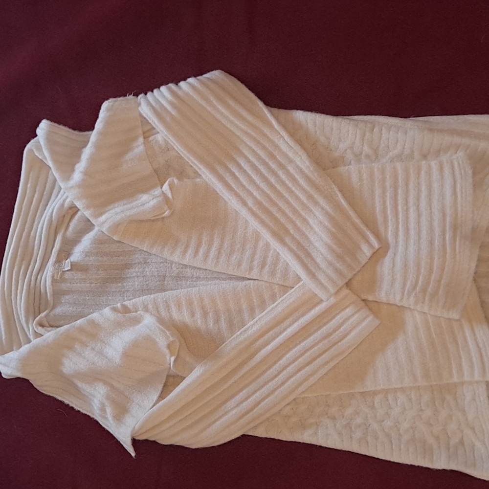 Women's Cardigan Sweater